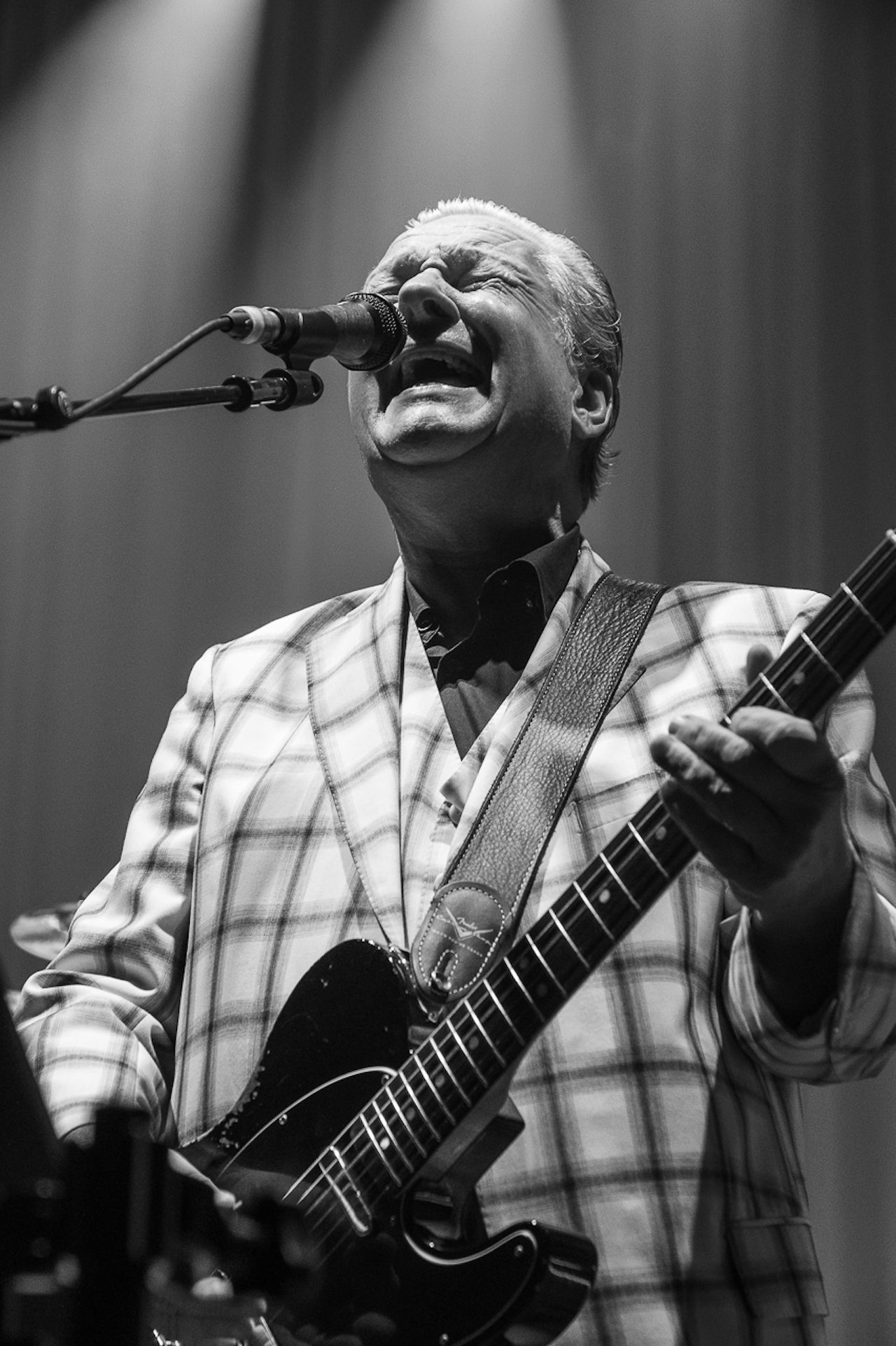 Squeeze live at the Roundhouse