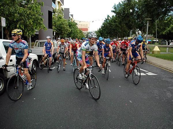 David Betts gets the bunch rolling.
