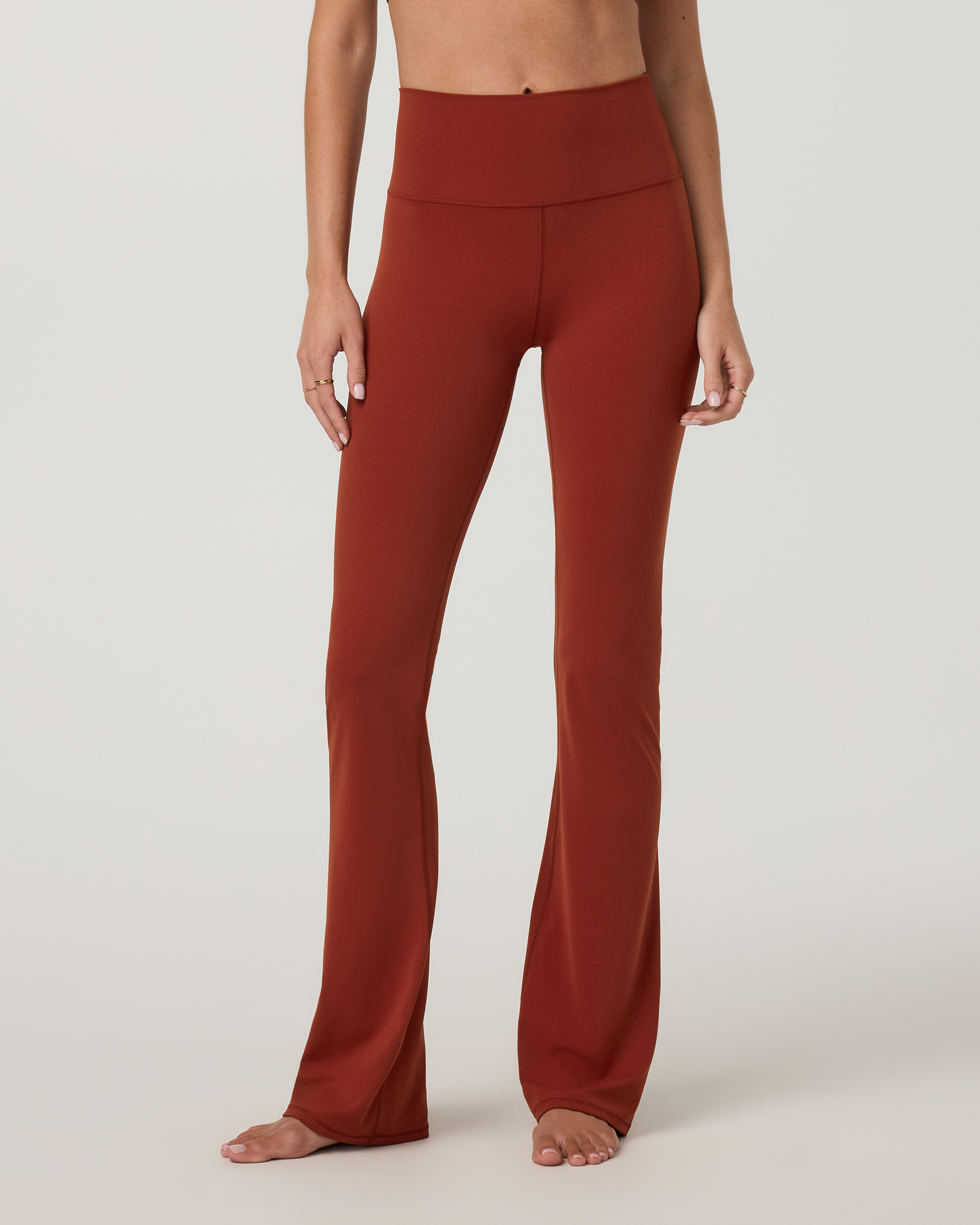 Vuori Allthefeels&amp;trade; Slim Flare - Red Ochre - Xxs
