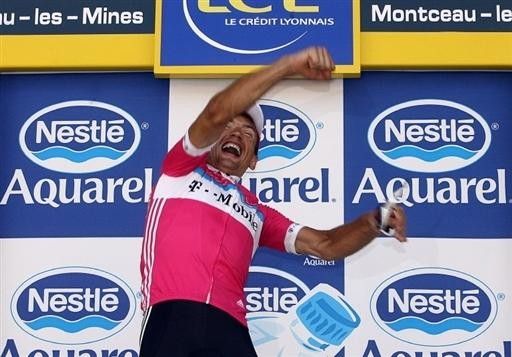 Serguei Gonchar (T-Mobile) is very happy with his second stage win