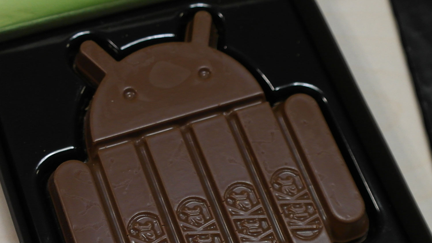Android KitKat wants to give you more choice when it comes to texting