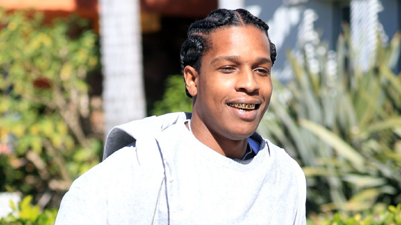 A$AP Rocky jogging