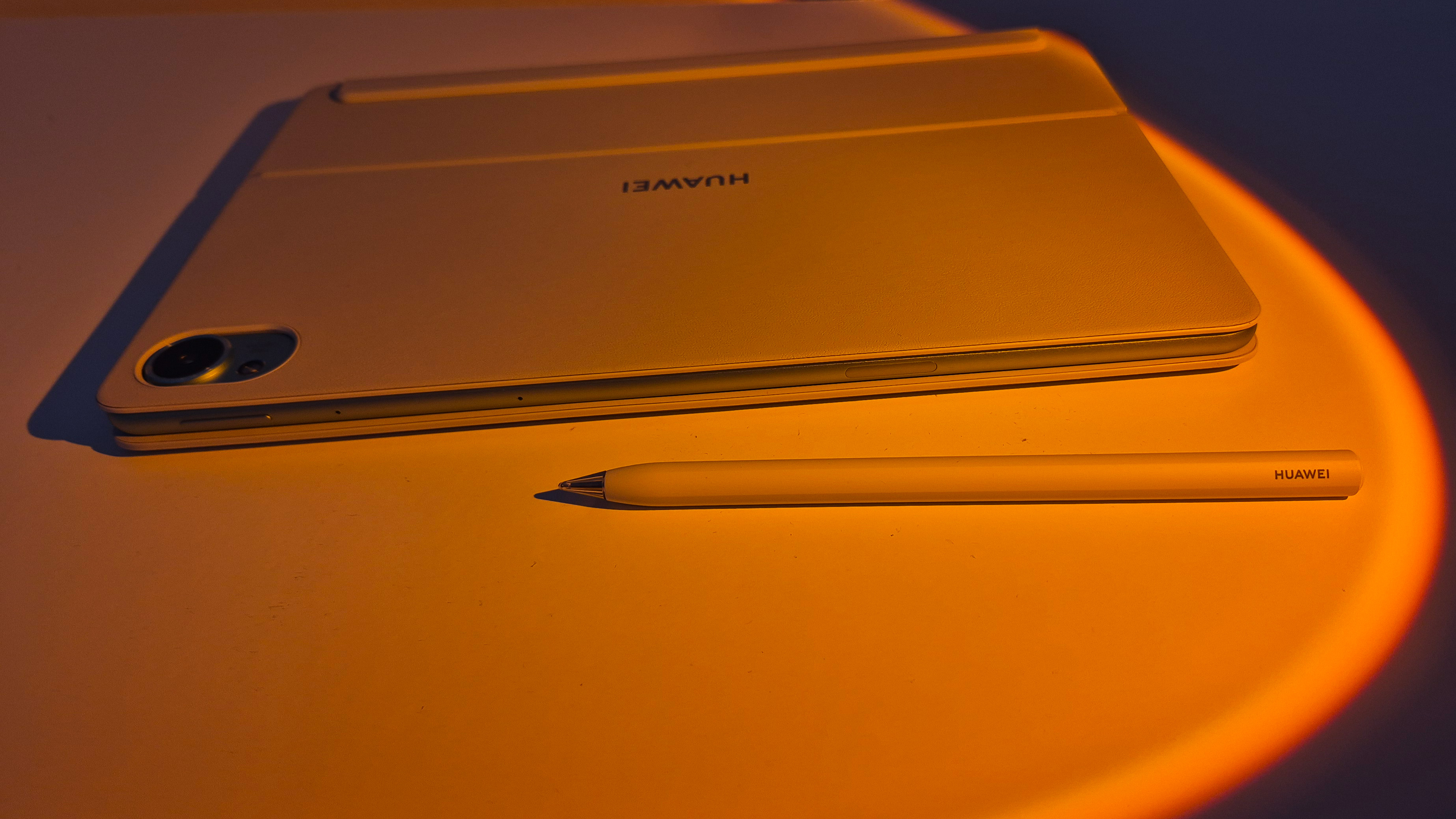 The Huawei MatePad 11.5 S on a desk