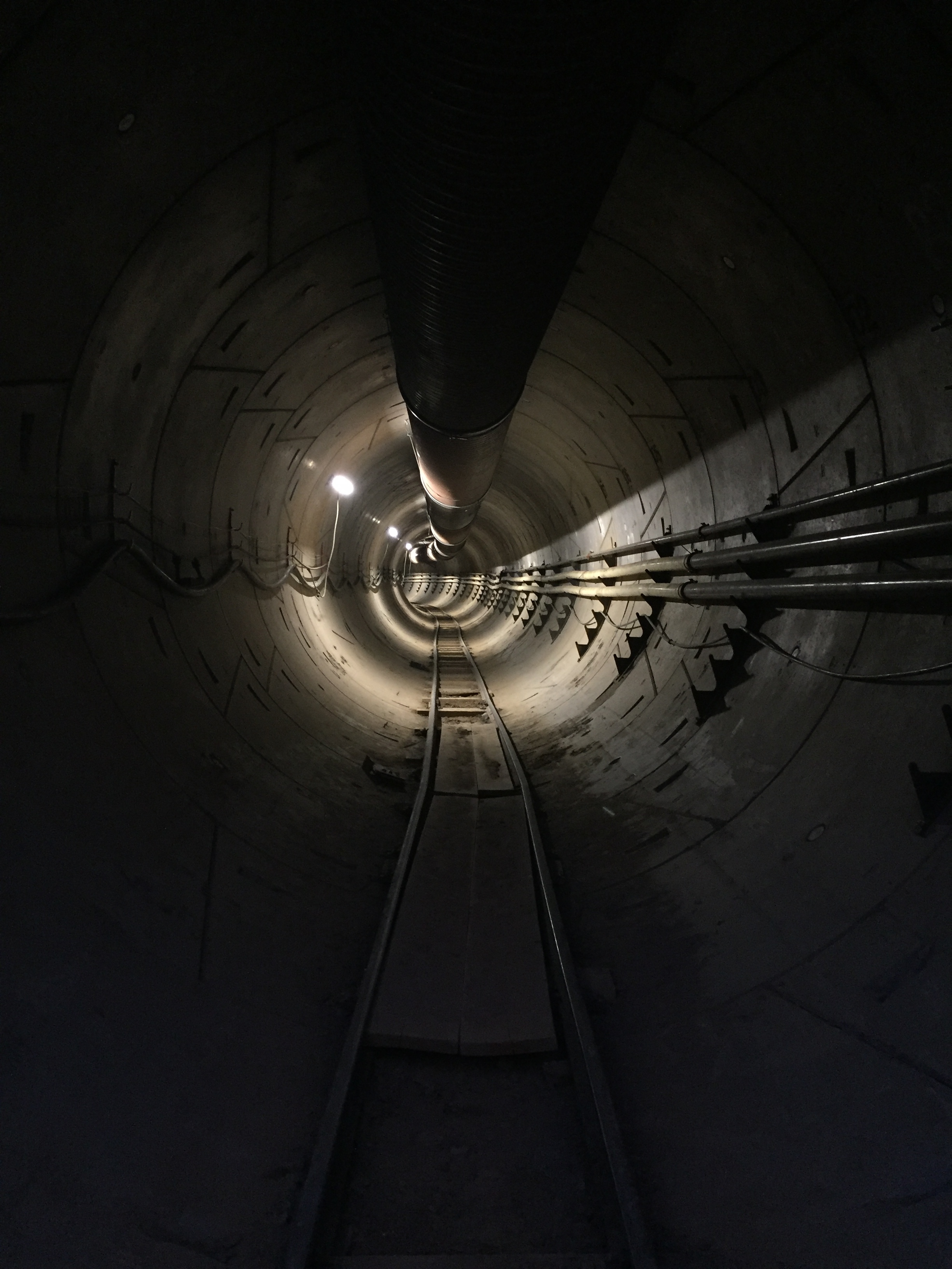 hyperloop tunnel