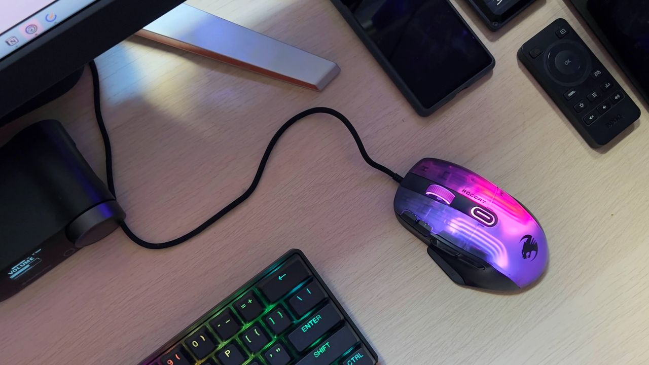 Roccat Kone XP gaming mouse