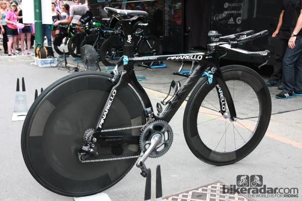 Team Sky's Pinarello Graal time trial bikes are dressed with just a hint of color.