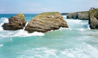 'Las Catedrales Waves' by Massimo Vitali, 2011