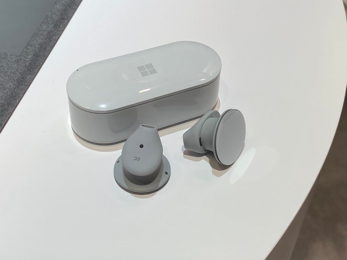 Microsoft Surface Earbuds Hands-on: Super Comfortable