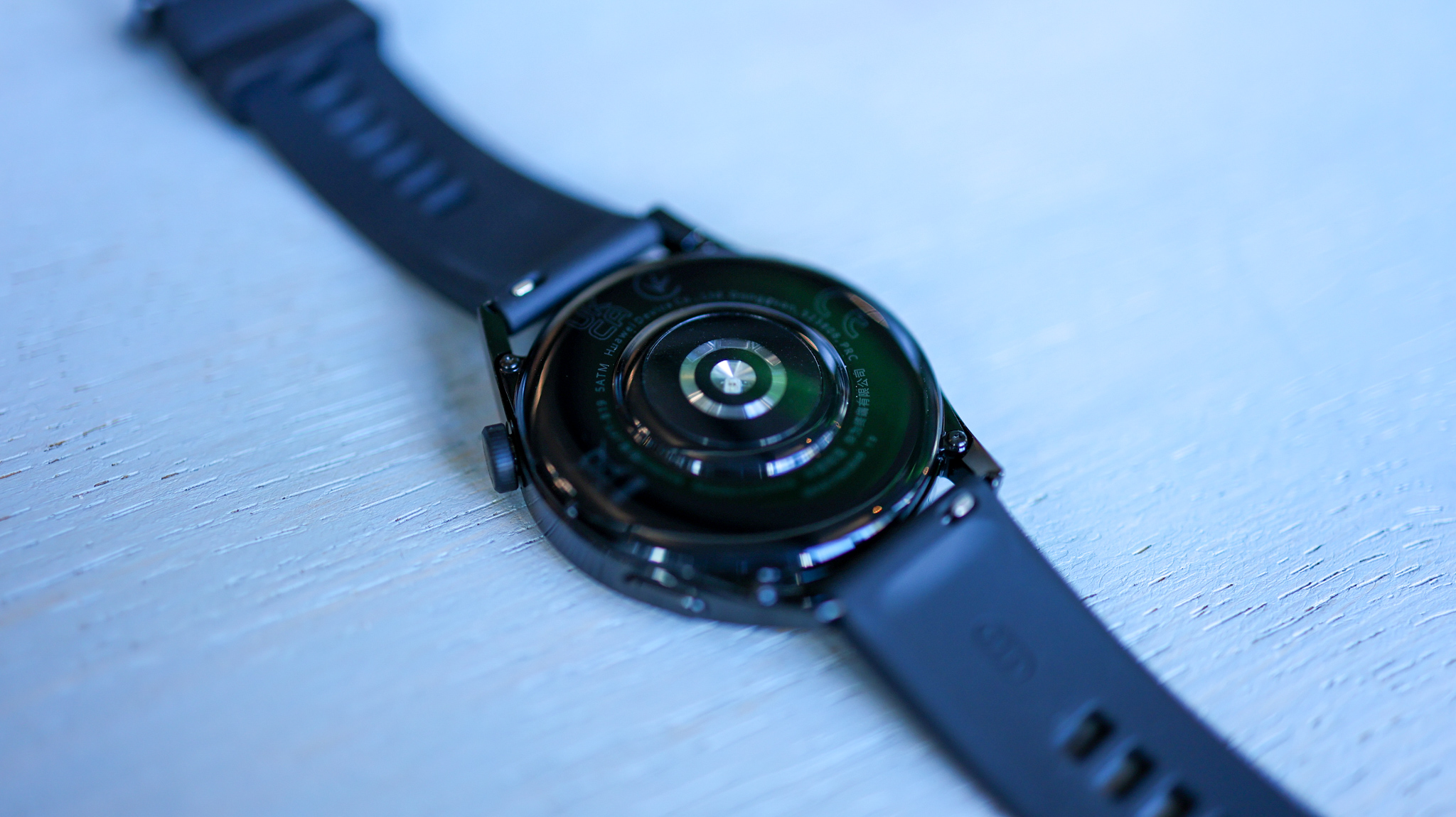 Huawei Watch GT 3 rear view showing optical sensor