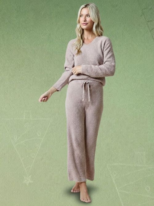 Softies Marshmallow V Neck Lounge Set