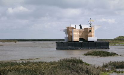 Architect and designer Matthew Butcher has created the Flood House, a playful comment on the issue of flood risks and floating housing.