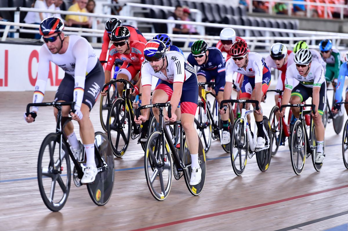 The elimination race in the men's omnium