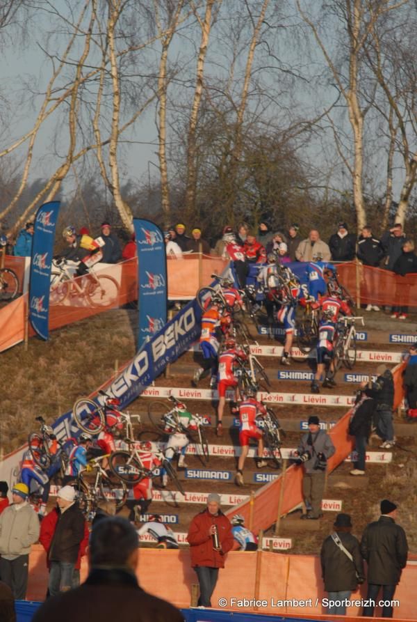 The juniors tackle the steps.