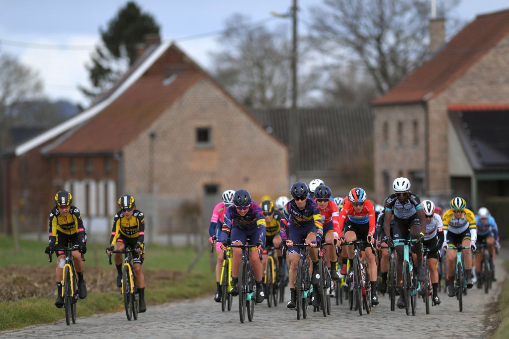 OETINGEN BELGIUM MARCH 14 Romy Kasper of Germany and Jumbo Visma Team Marianne Vos of Netherlands and Jumbo Visma Team Lisa Klein of Germany and Team Canyon SRAM Racing Alexis Ryan of United States and Team Canyon SRAM Racing Elise Chabbey of Switzerland and Team Canyon SRAM Racing Teniel Campbell of Trinidad And Tobago and Team BikeExchange Christine Majerus of Luxembourg and Team SD Worx during the 1st GP Oetingen Womens Elite a 120km race from Oetingen to Oetingen Peloton Landscape gpoetingen on March 14 2021 in Oetingen Belgium Photo by Luc ClaessenGetty Images
