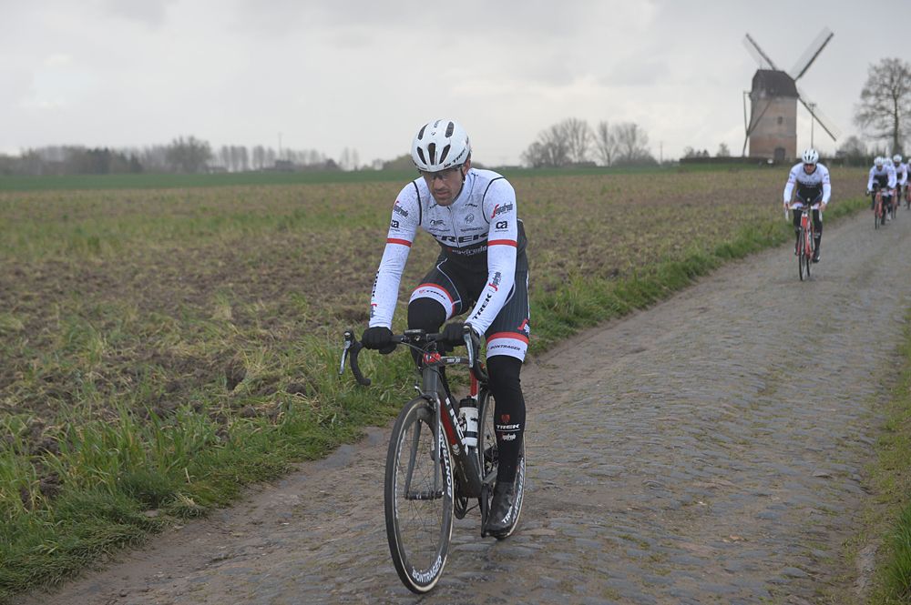 Fabian Cancellara rides the Moulin De Vertain in training