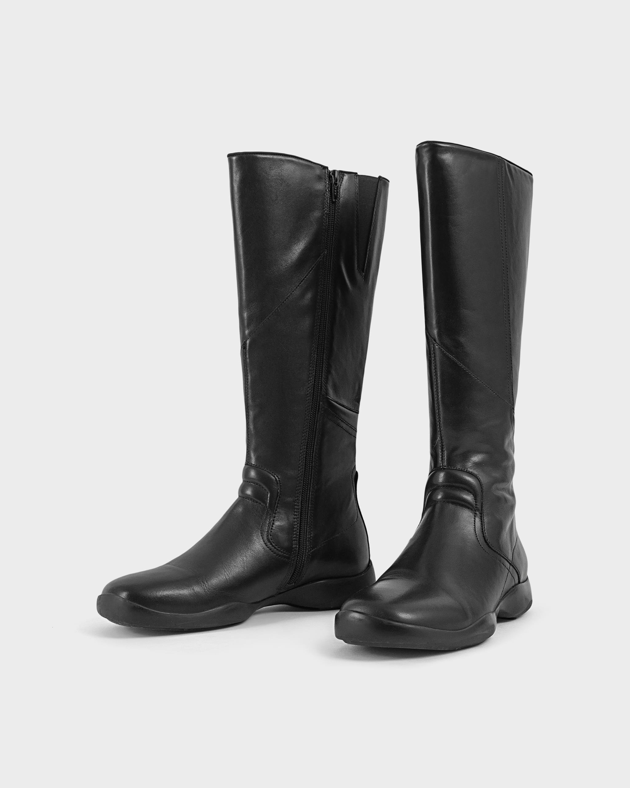 Vagabond Shoemakers, Sky Tall Boots