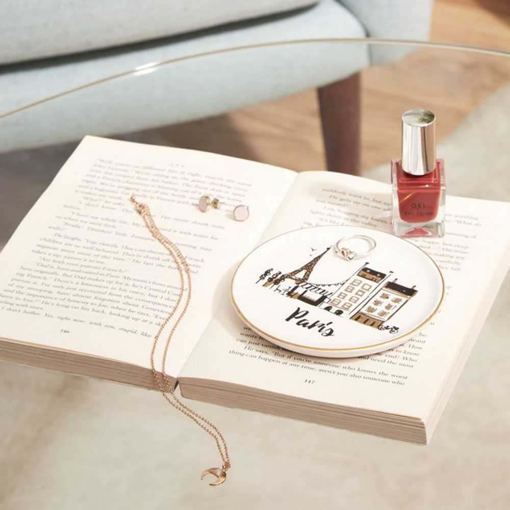 book with plate and chain