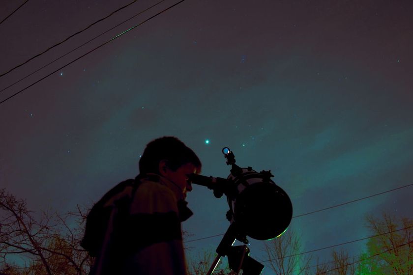 Wes Learns to Use a Telescope