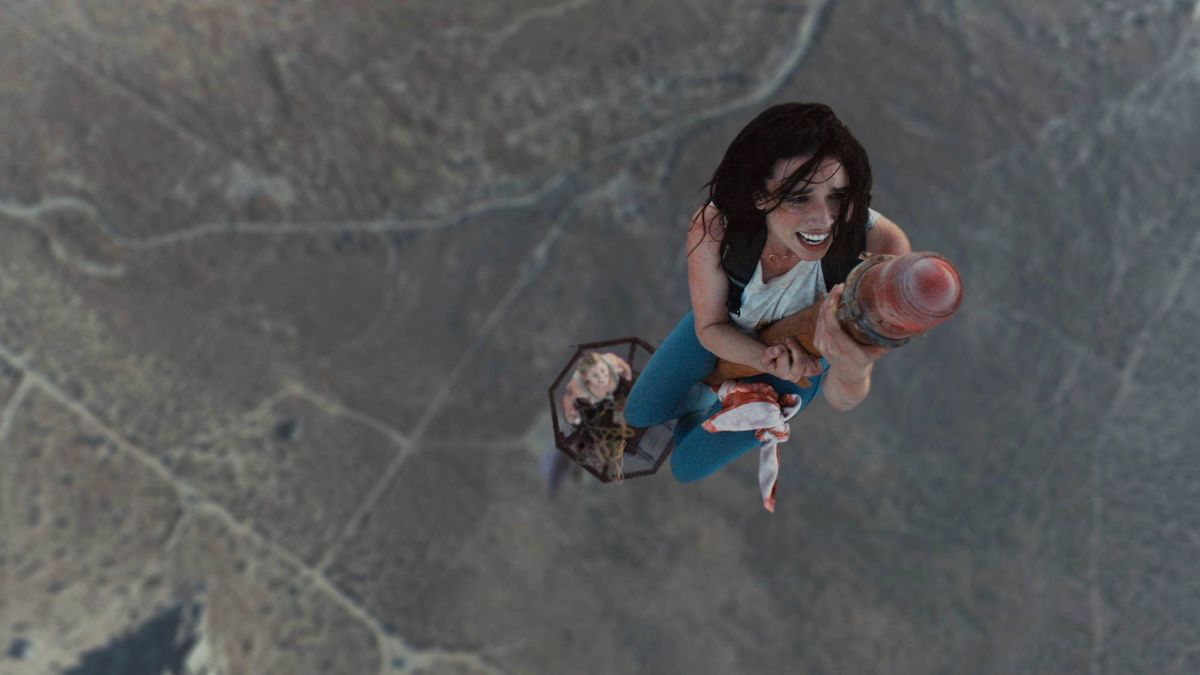 (L-R) and Virginia Gardner as Shiloh Hunter and Grace Caroline Currey as Becky Connor in