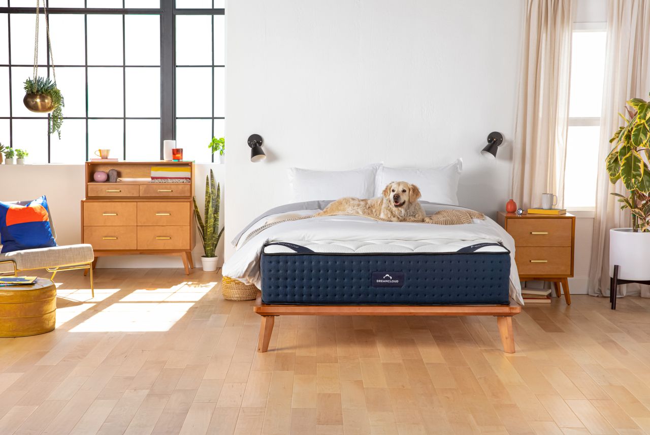 DreamCloud Luxury Hybrid Mattress 