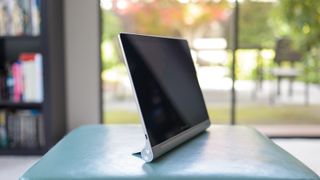 Lenovo Yoga Tablet 10 review