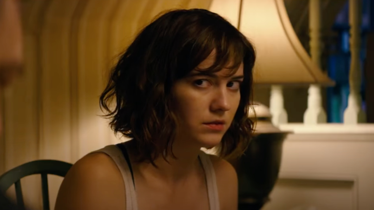 Mary Elizabeth Winstead as Michelle in 10 Cloverfield Lane