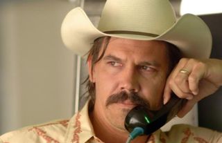 a still from no country for old men