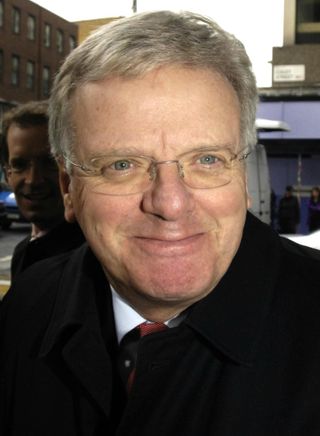 Michael Grade to step down as ITV chief