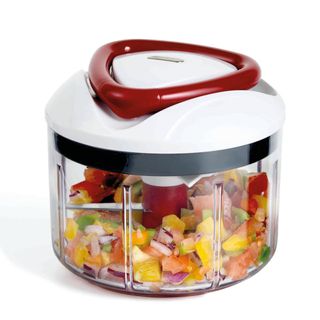 Zyliss Easy Pull Food Processor with chopped mixed vegetables