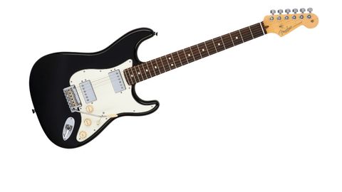 The Strat HH offers the blend of vintage and modern features that characterises the American Standard range