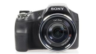 What is a bridge camera? Best bridge camera