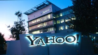 Yahoo reportedly chasing YouTube starts for a new online video platform