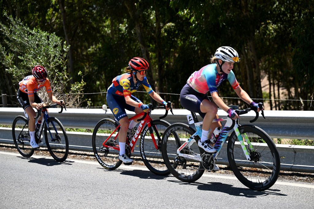 Cecilie Uttrup Ludwig (FDJ-Suez), Amanda Spratt (Lidl-Trek) and Neve Bradbury (Canyon-Sram) chasing Gigante