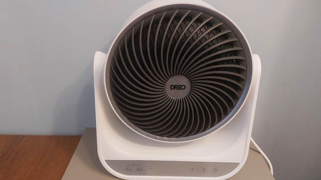 DREO Smart Whole-Room Heater and Circulator 714S review: lightweight ...