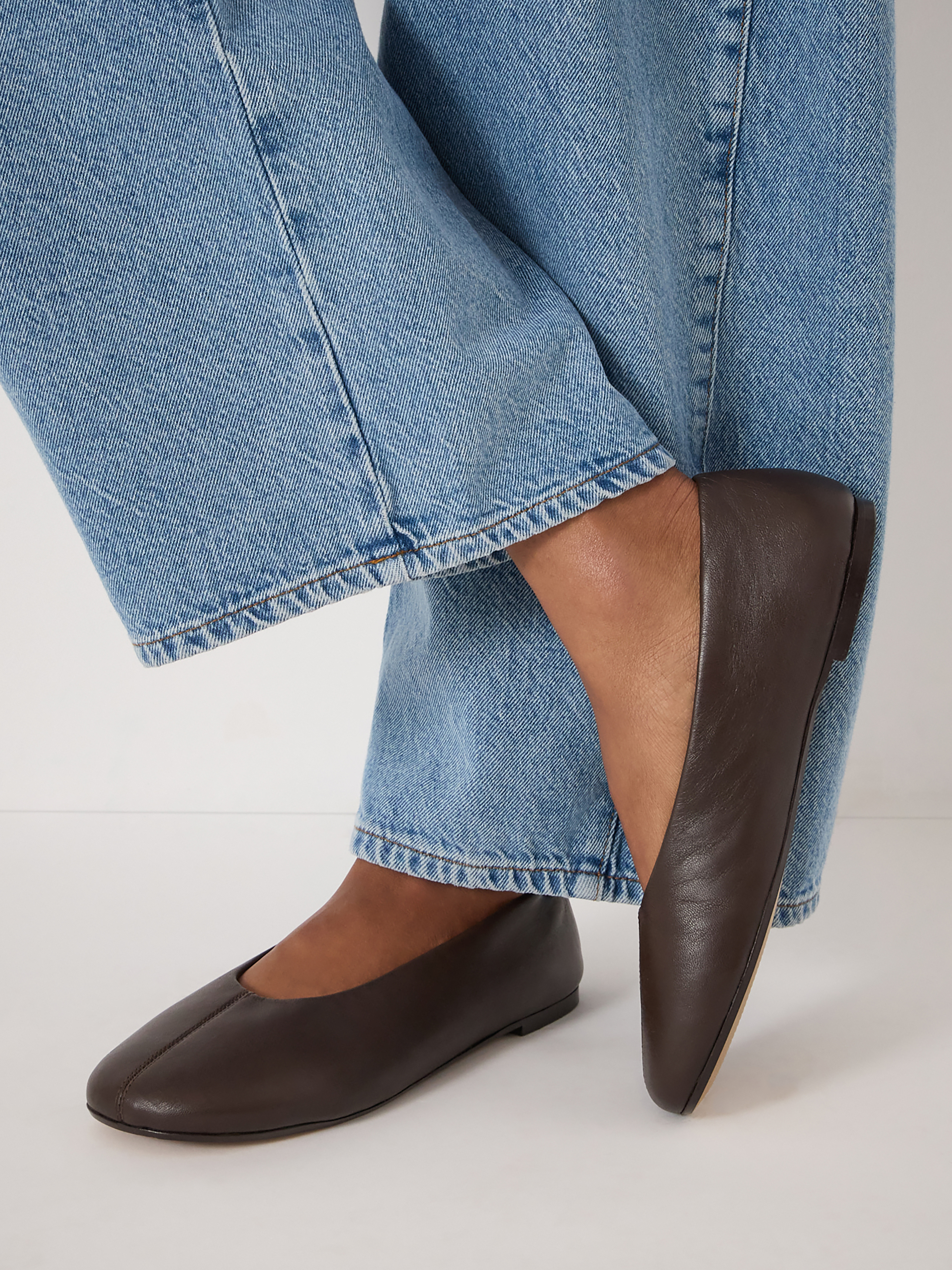 Bertie Round Toe Leather Ballet Flats - Chocolate, 36