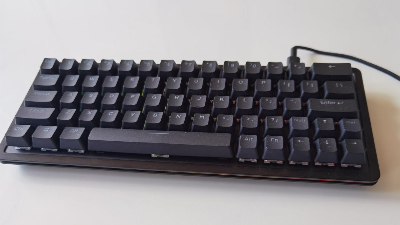 Mountain Everest 60 keyboard review T3