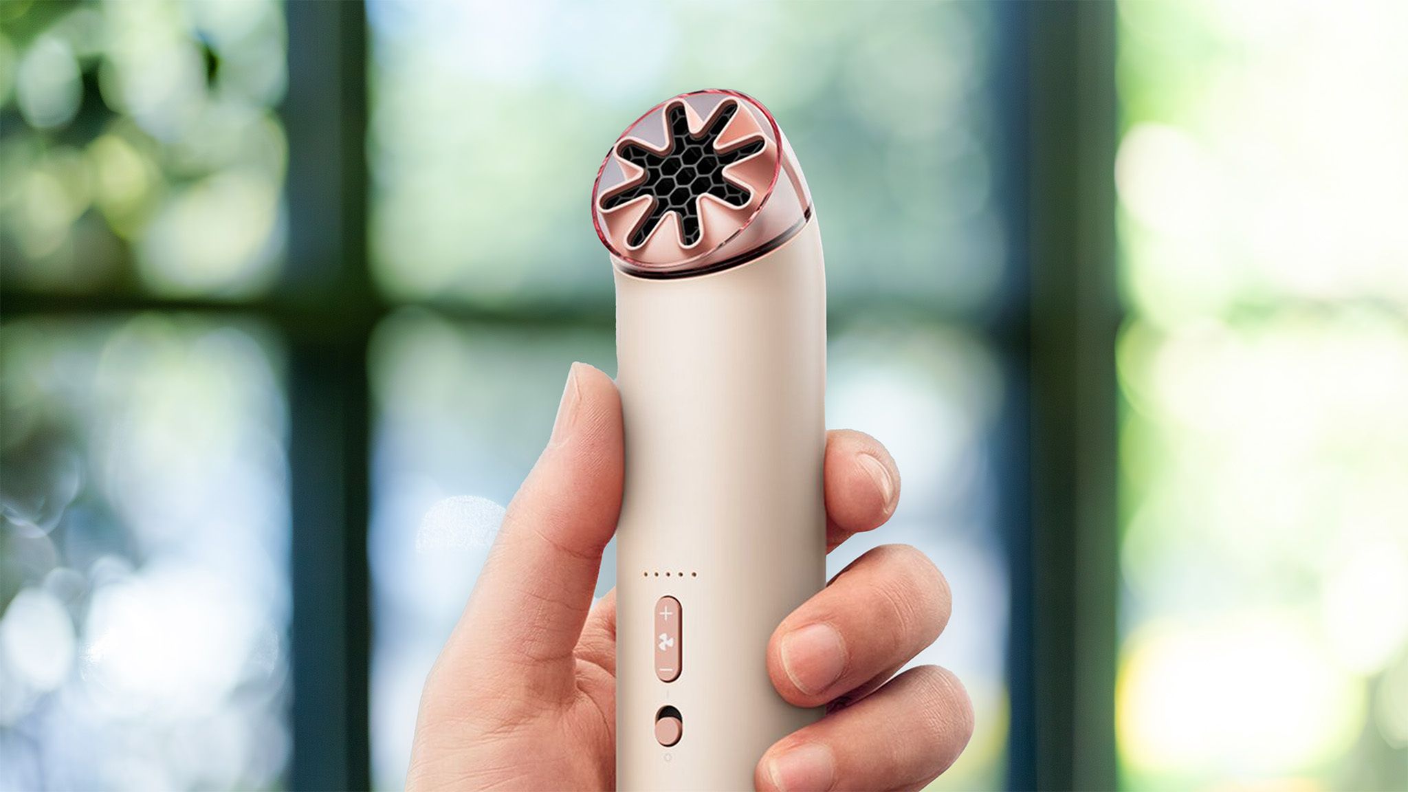 I tried Dyson's HushJet Mini Cool fan in the middle of a heatwave