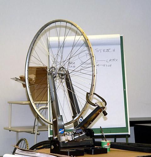 Tubular gluing is not a subject to be taken lightly, and it was given ample attention during the clinic.