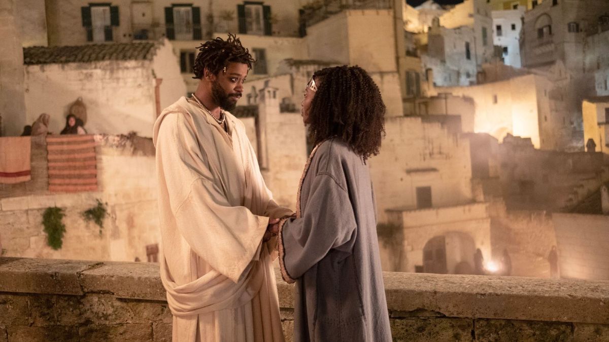 LaKeith Stanfield and Anna Diop in The Book of Clarence