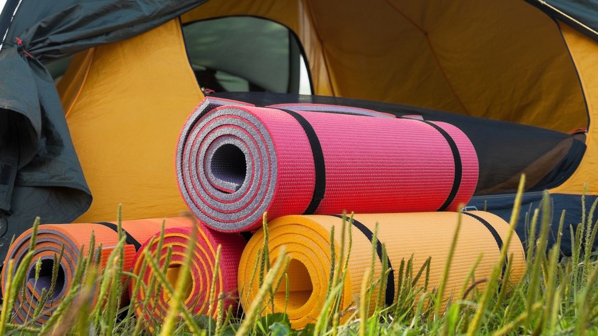 10 sleeping pad alternatives for car camping and backpacking Advnture
