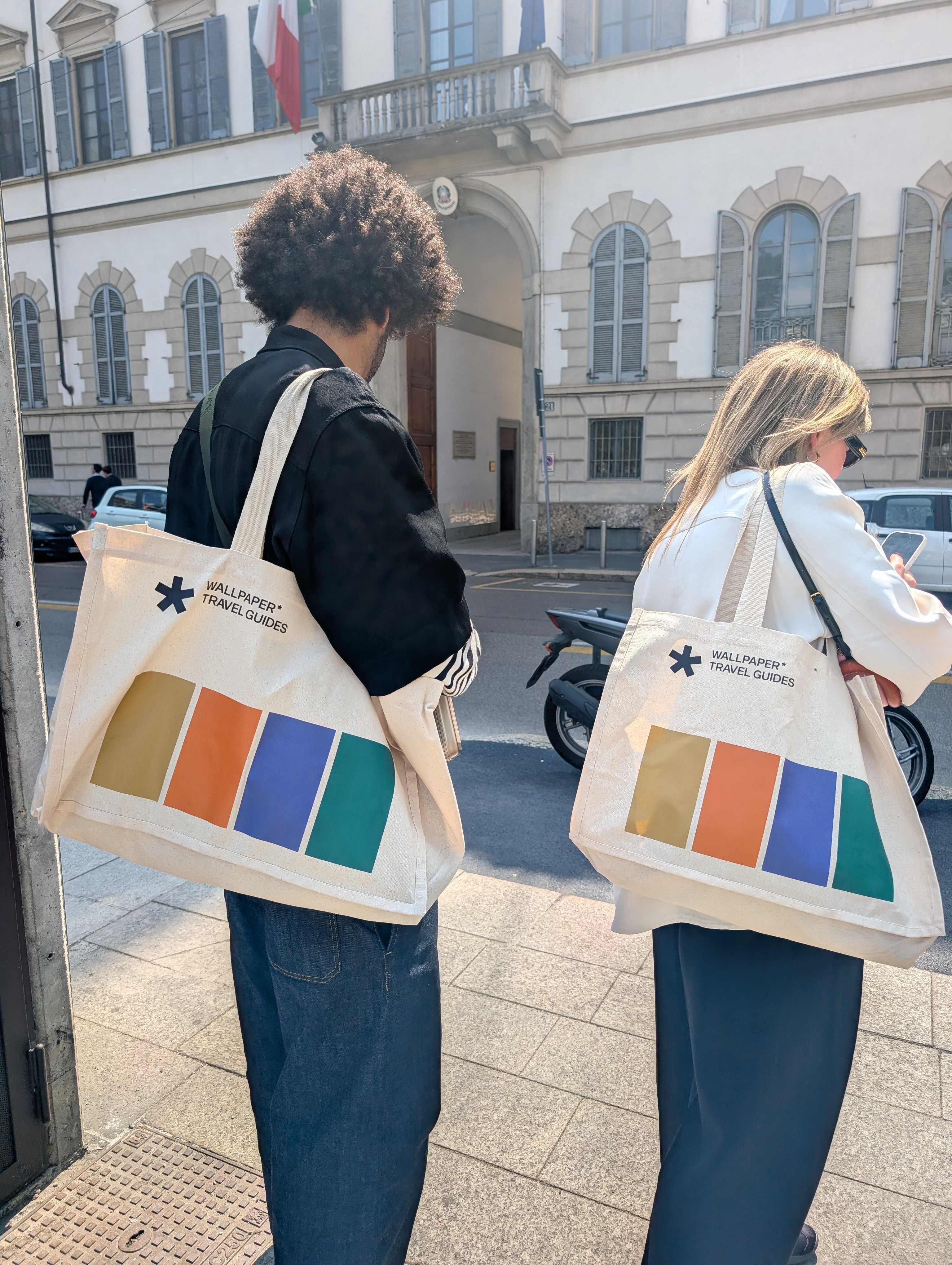 Wallpaper totes