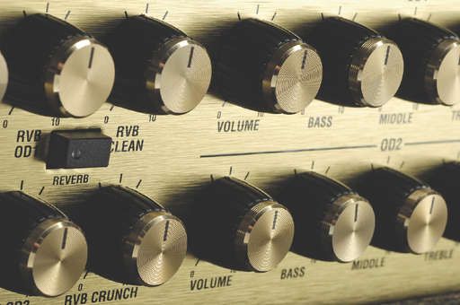 28 different control knobs make for great versatility