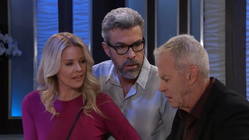 Kristina Wagner, John J. York and Tristan Rogers as Felicia, Mac and Robert talking in General Hospital