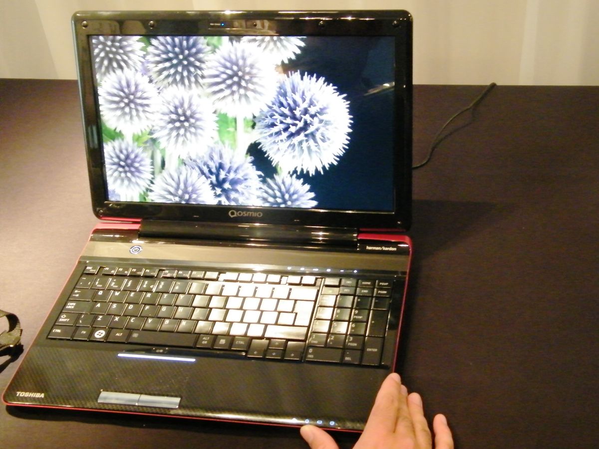 TOSHIBA PT750T8BBFB Qosmio T750/T8B Win7 Core i5 480M 2.66GHz 4GB 750GB■1週間保証 送料無料，お得 TOSHIBA PT750T8BBFBD Qosmio T750⁄T8BD Core i5搭載