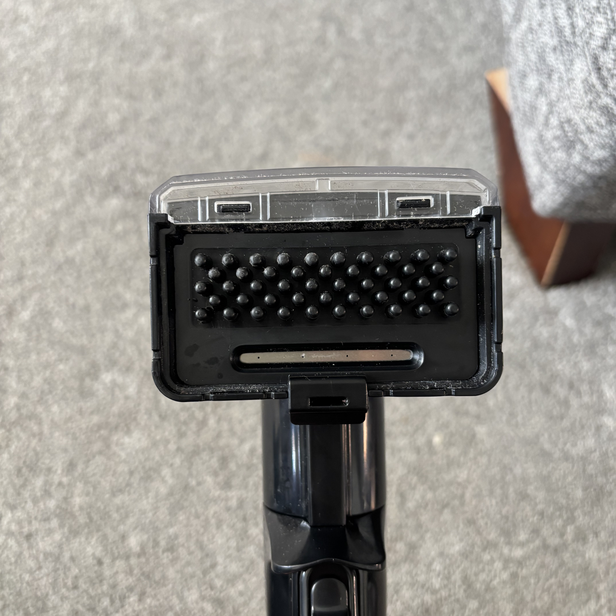 Halo HotSpot Heated Spot Washer silicone brush