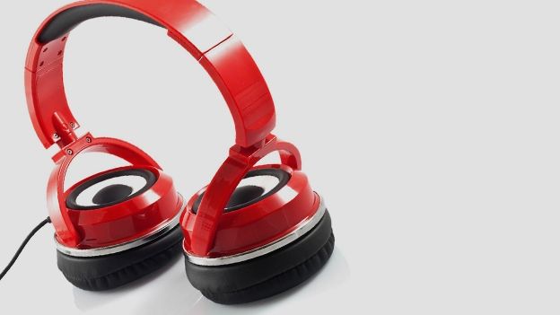 June 2012: Zumreed X2 Hybrid Headphones