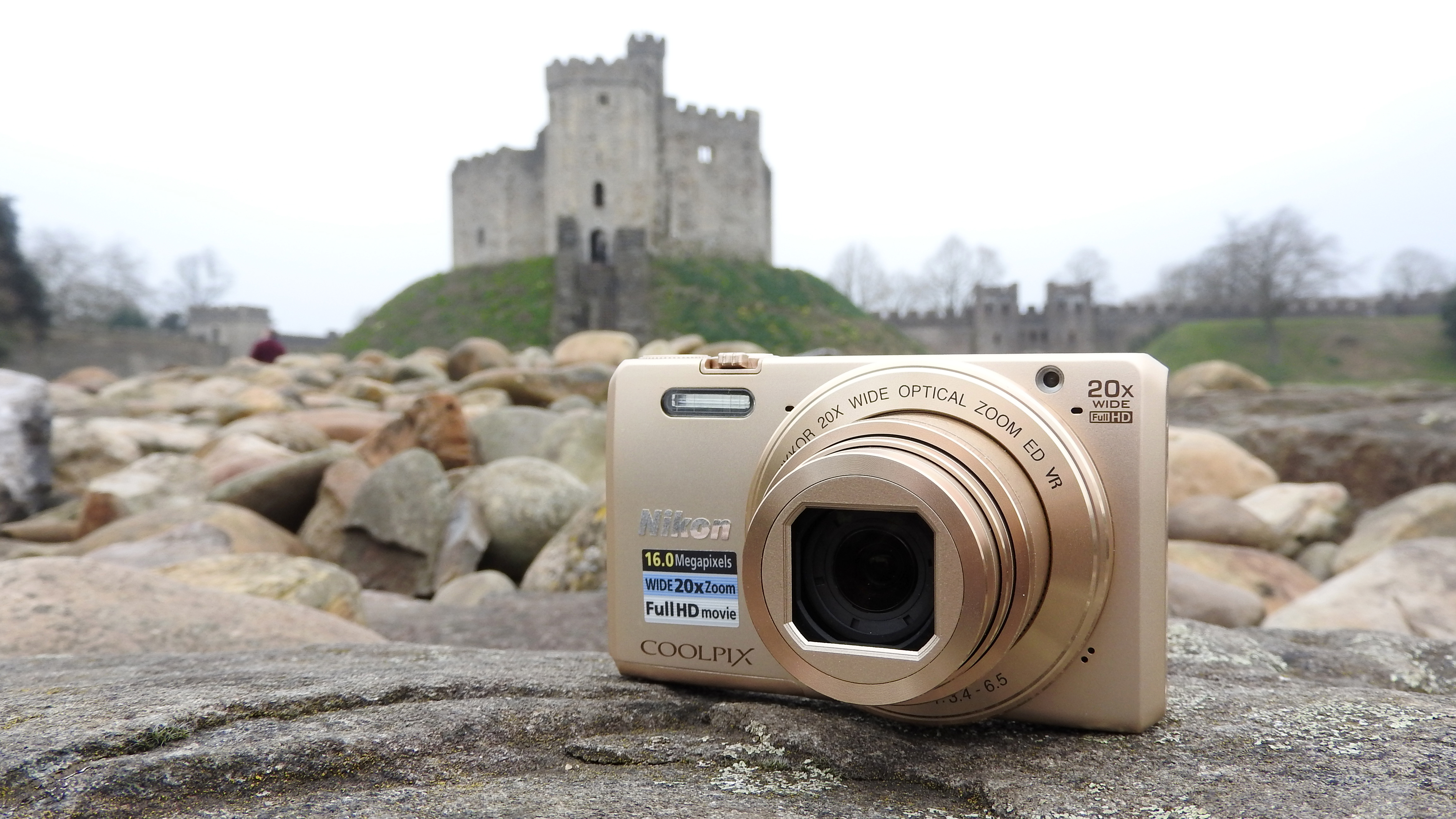 coolpix s7000 review