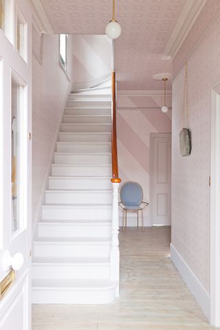 Pink hallway wallpaper ideas