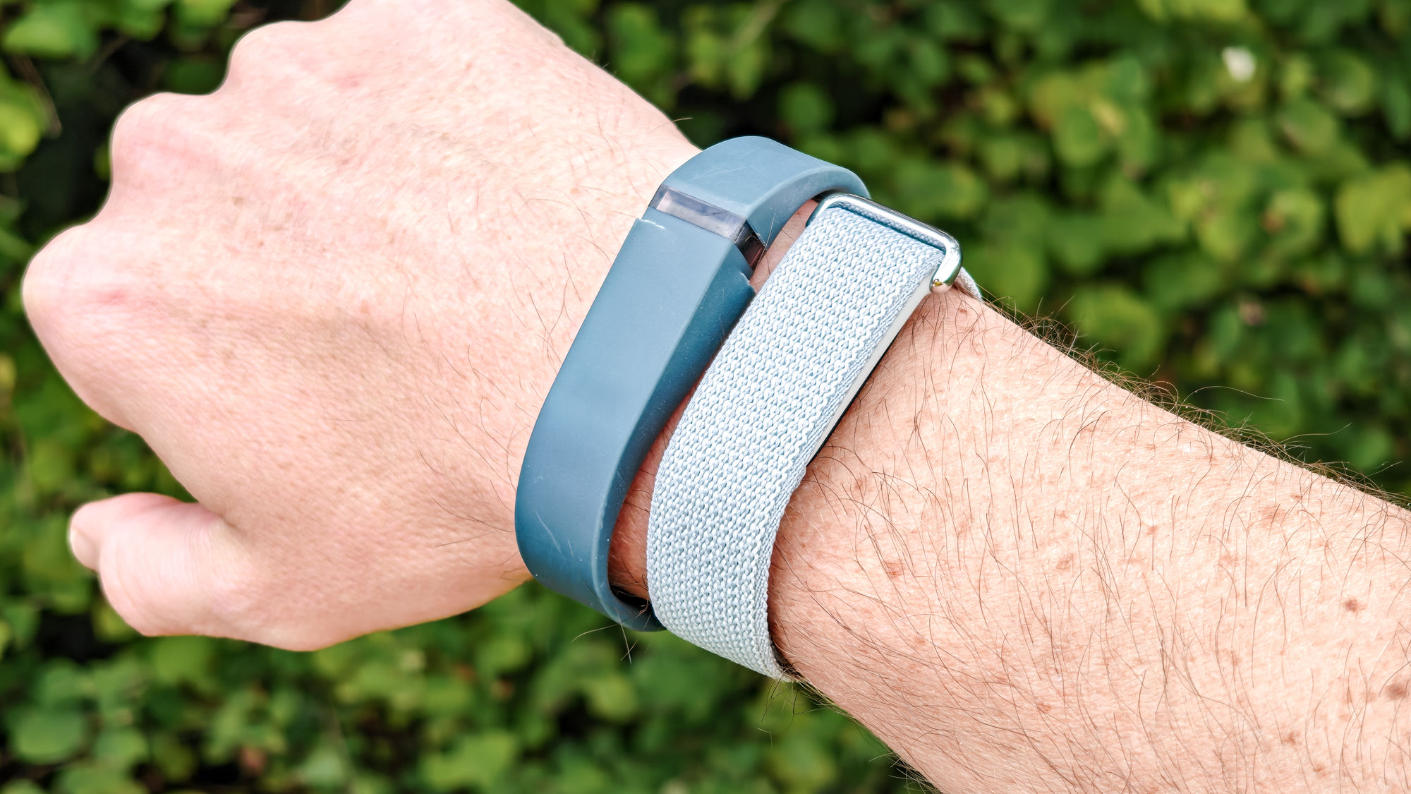 Fitbit Air vs Fitbit Flex