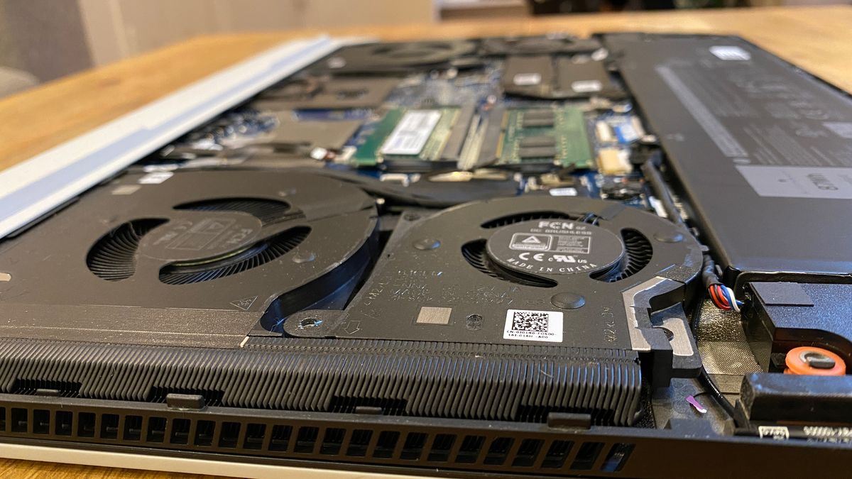 Alienware x17